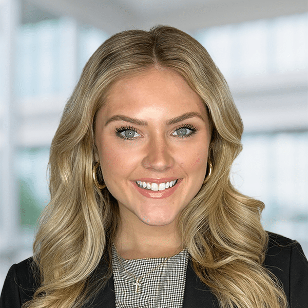 Jacey Hanley Headshot