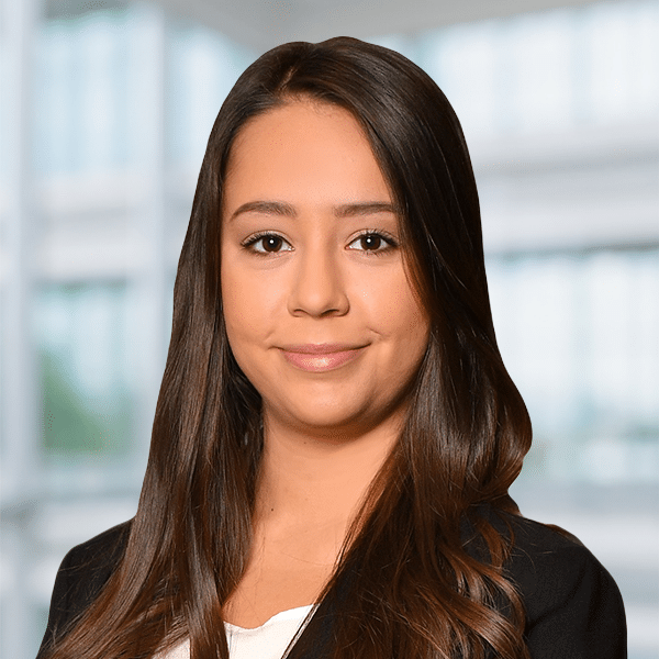 Headshot of Jennifer Roldan